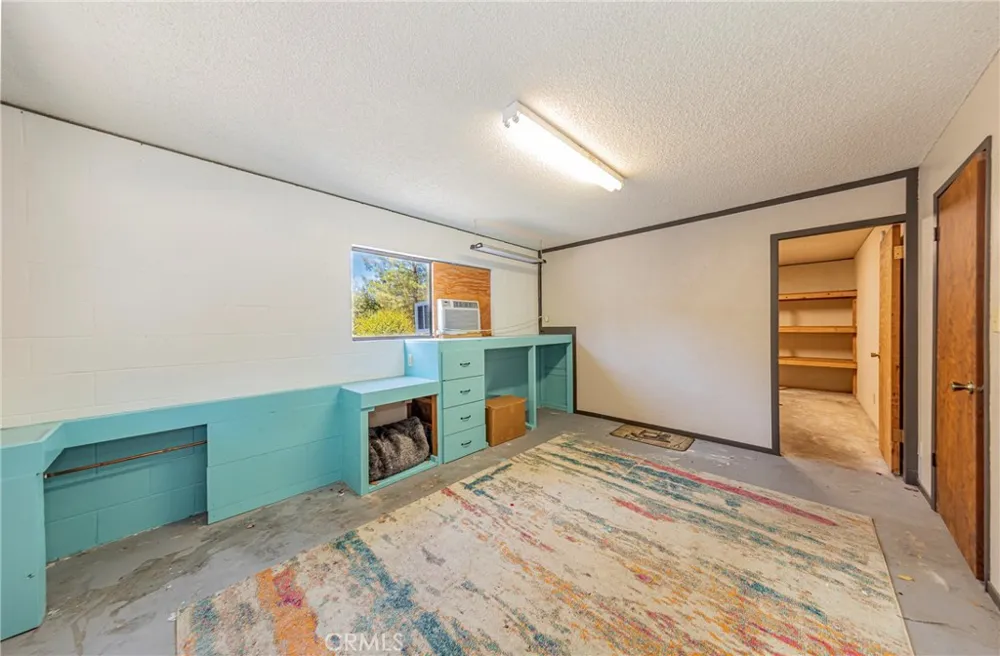 45453 Oakview Oakhurst, CA 93644
