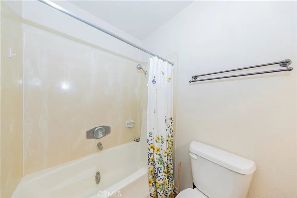 45453 Oakview Oakhurst, CA 93644