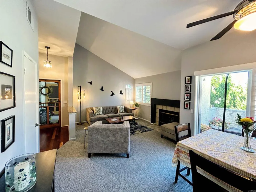 750 Breeze Hill #68 Vista, CA 92081