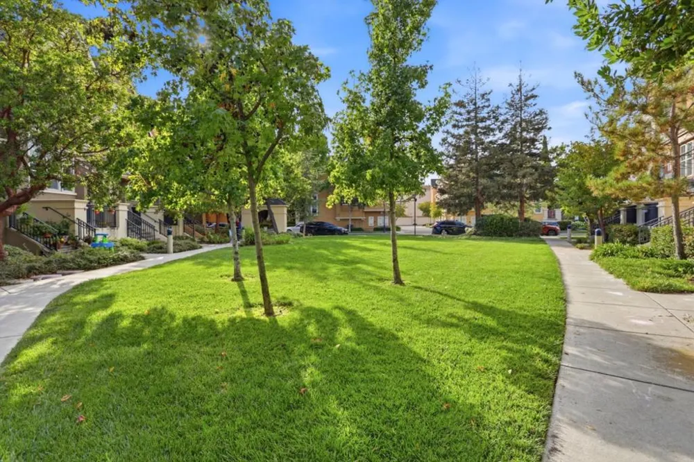 4022 Fitzpatrick Way Santa Clara, CA 95054