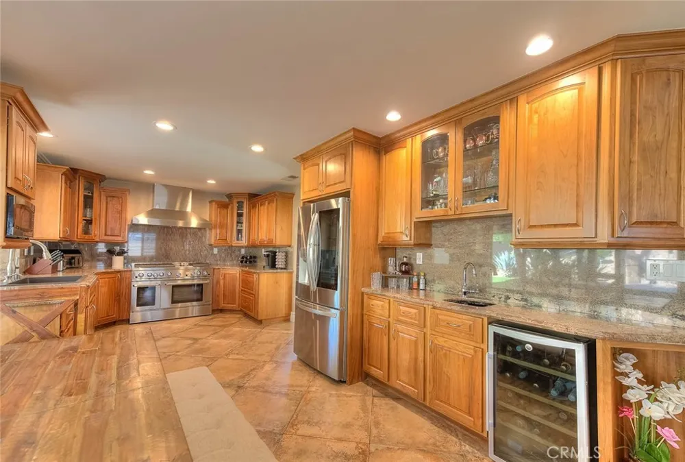 2383 Pacer Norco, CA 92860