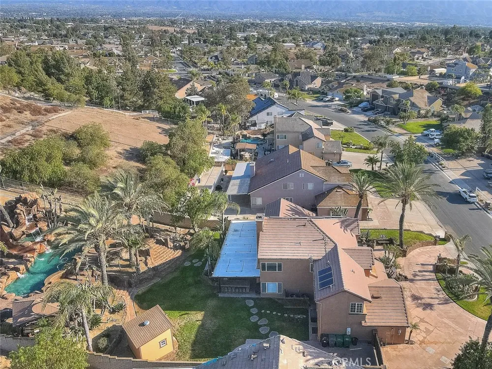 2383 Pacer Norco, CA 92860