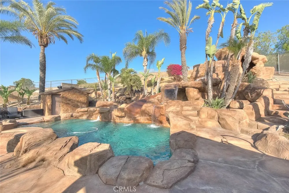 2383 Pacer Norco, CA 92860