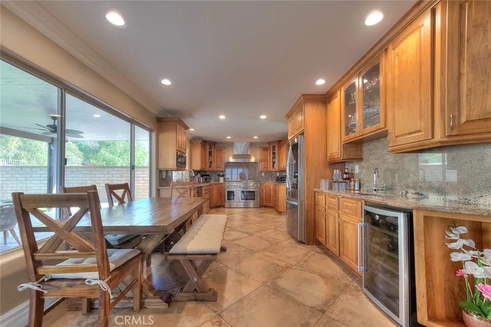 2383 Pacer Norco, CA 92860