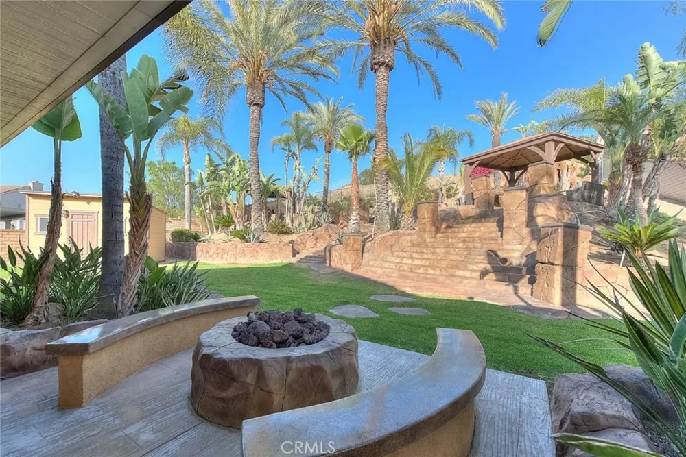 2383 Pacer Norco, CA 92860