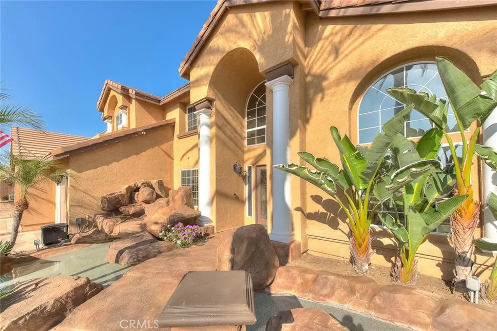 2383 Pacer Norco, CA 92860