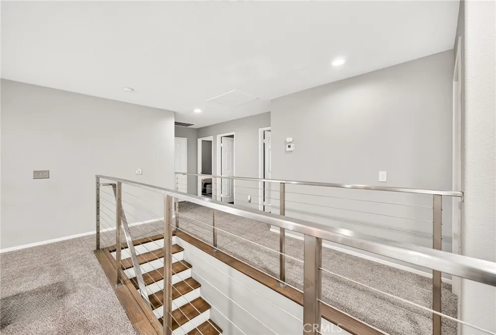6713 Leanne Eastvale, CA 91752