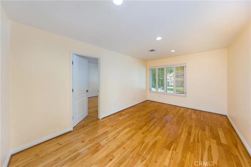 22861 Sparrowdell Drive Calabasas, CA 91302