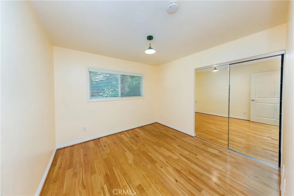 22861 Sparrowdell Drive Calabasas, CA 91302
