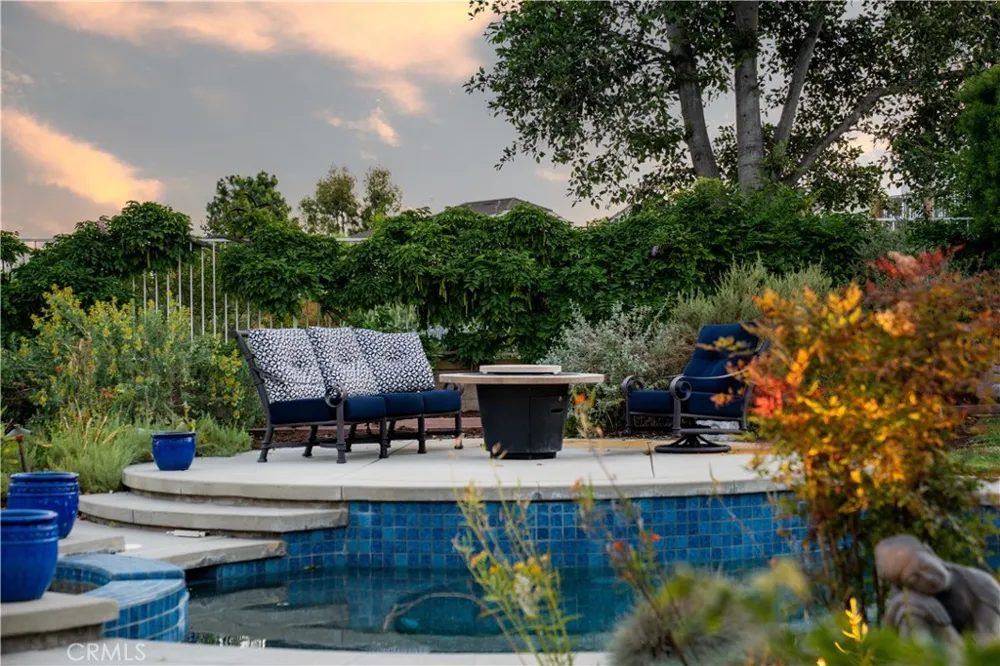 21321 Hillside Court Lake Forest, CA 92630