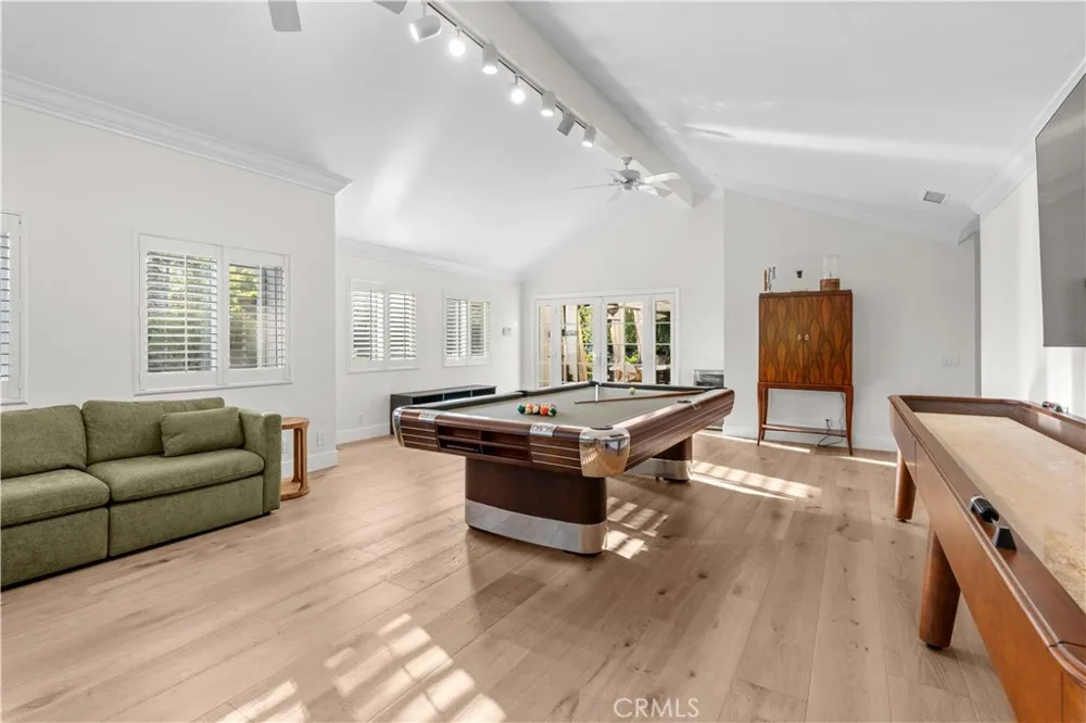 21321 Hillside Court Lake Forest, CA 92630