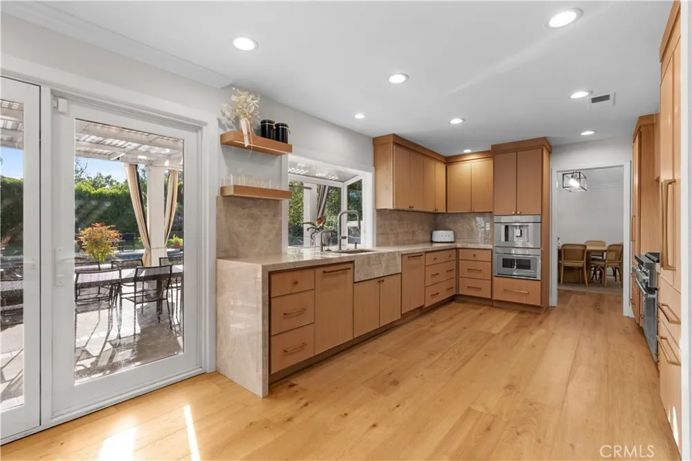 21321 Hillside Court Lake Forest, CA 92630