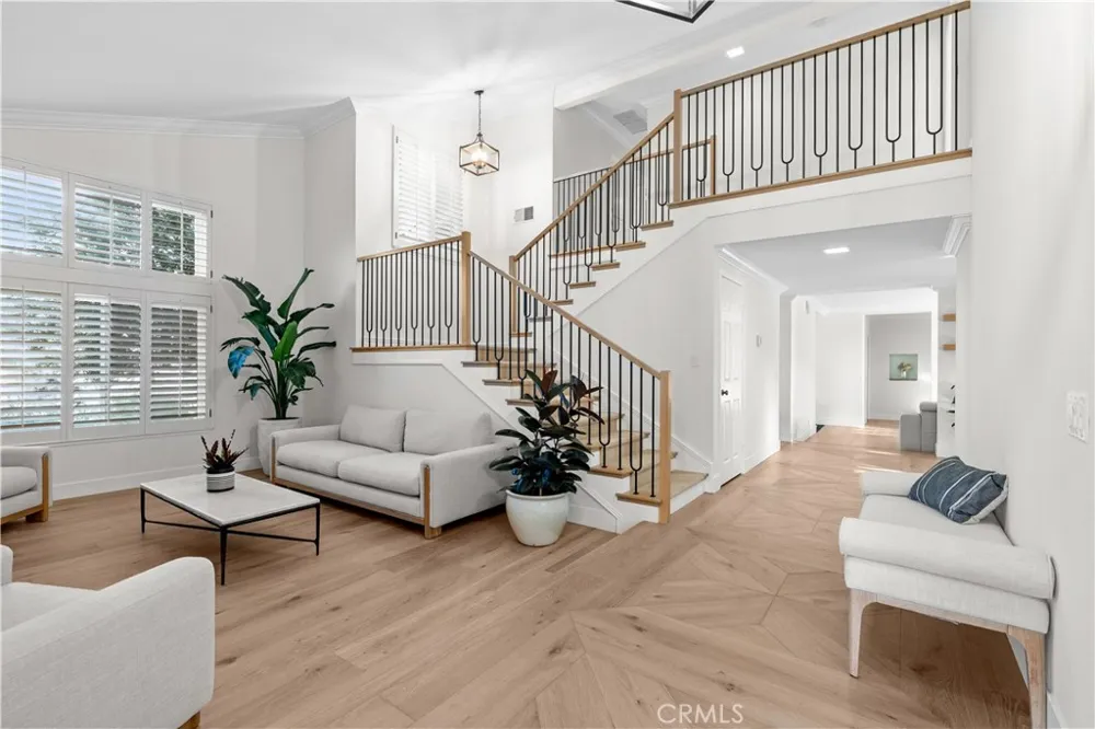 21321 Hillside Court Lake Forest, CA 92630