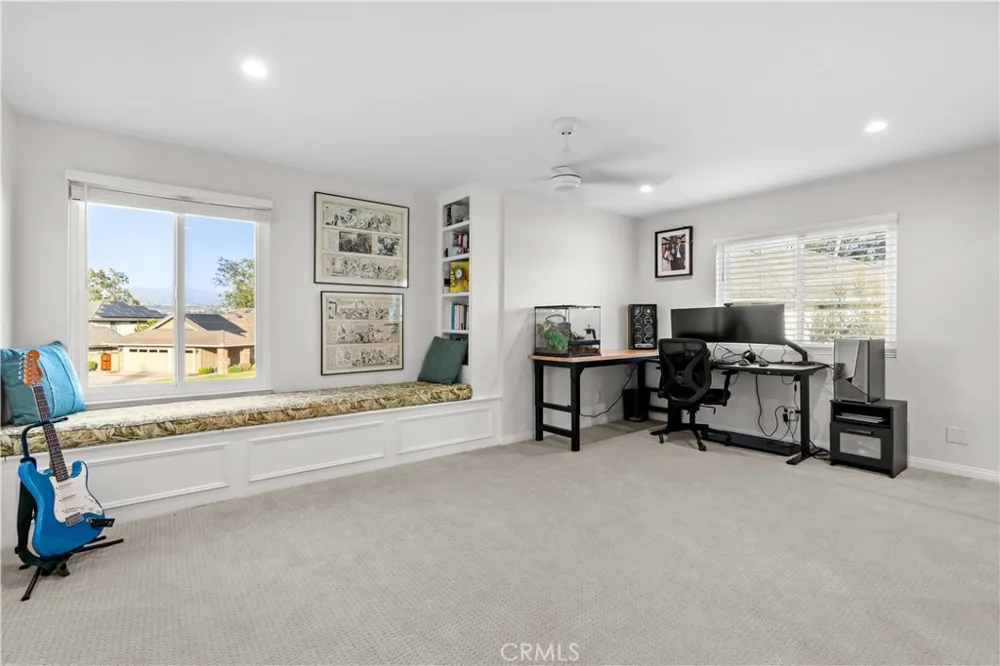 21321 Hillside Court Lake Forest, CA 92630
