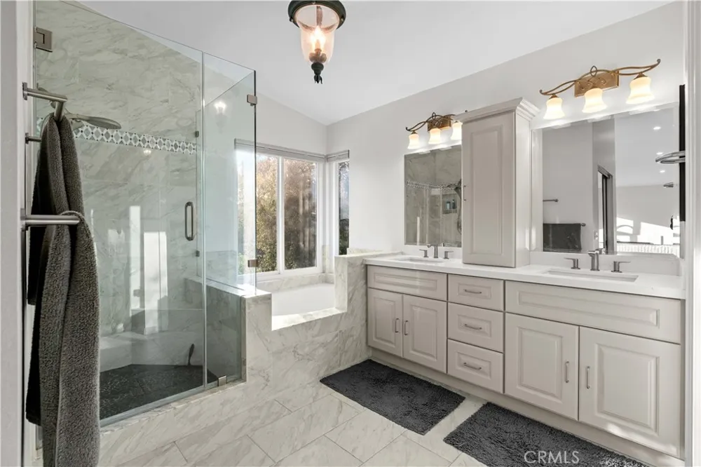 21321 Hillside Court Lake Forest, CA 92630