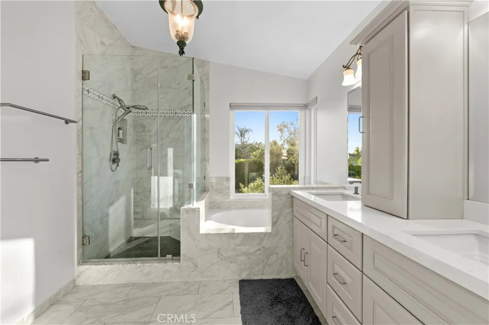 21321 Hillside Court Lake Forest, CA 92630
