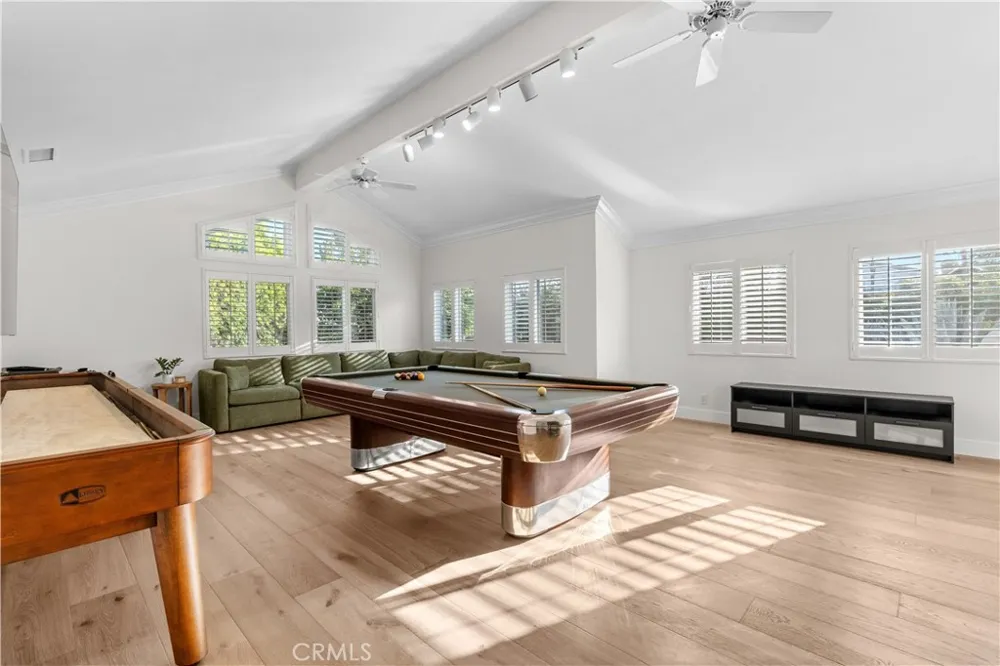 21321 Hillside Court Lake Forest, CA 92630