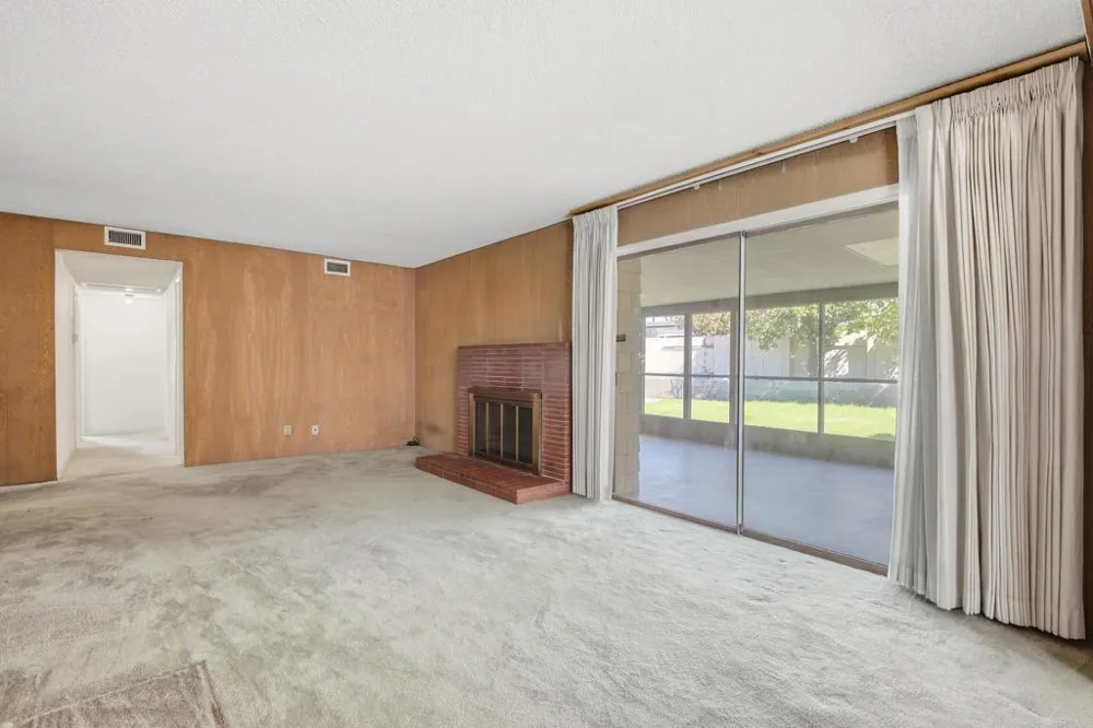 8434 Kappa Street La Mesa, CA 91942