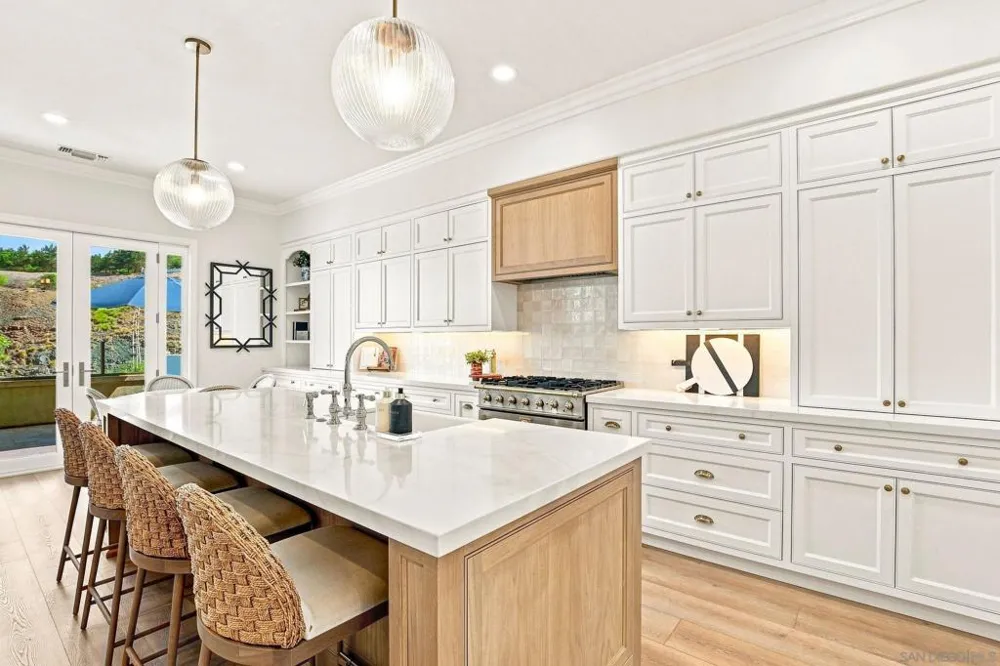 11277 Miro Circle San Diego, CA 92131