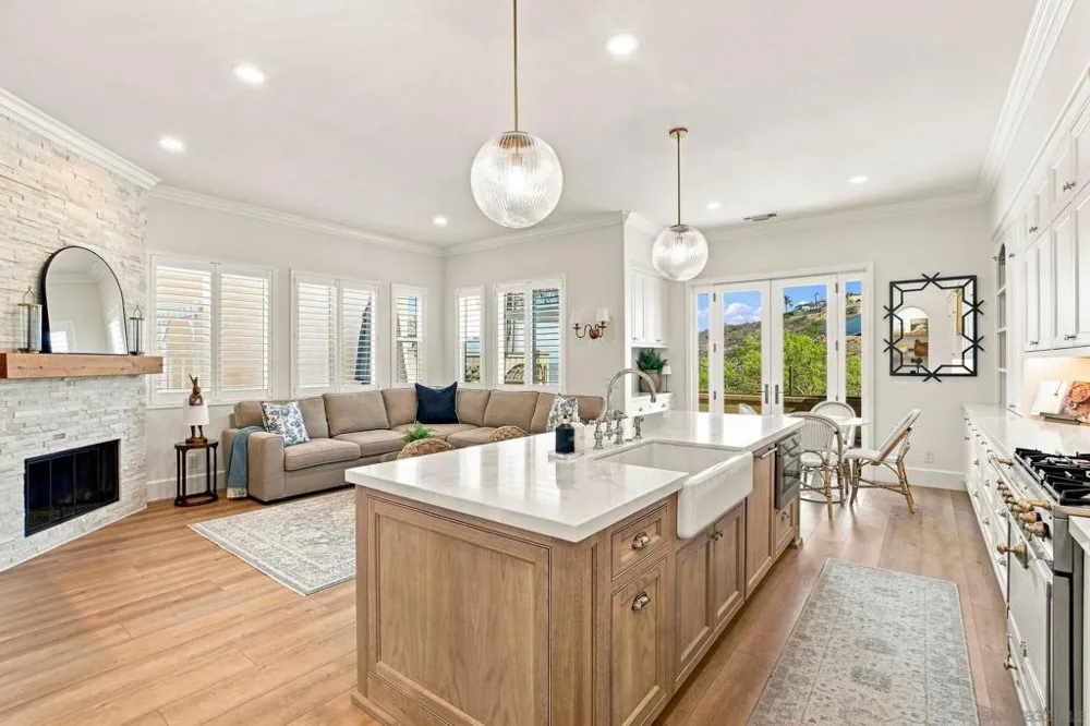 11277 Miro Circle San Diego, CA 92131