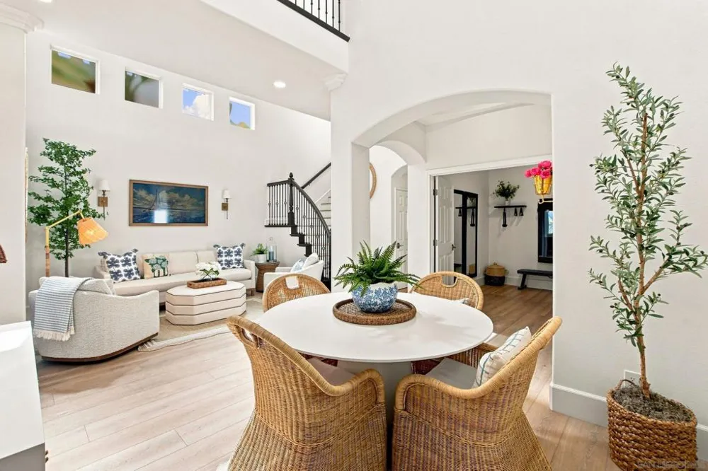 11277 Miro Circle San Diego, CA 92131
