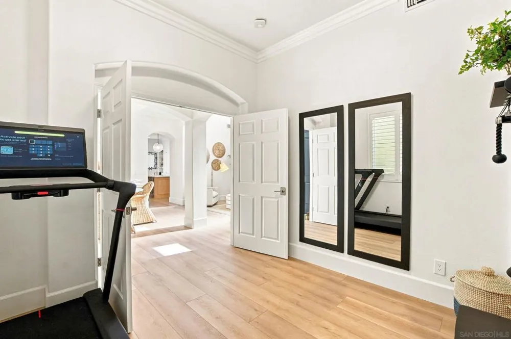 11277 Miro Circle San Diego, CA 92131