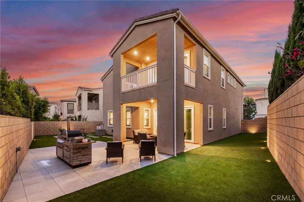 624 Pelion Lake Forest, CA 92630