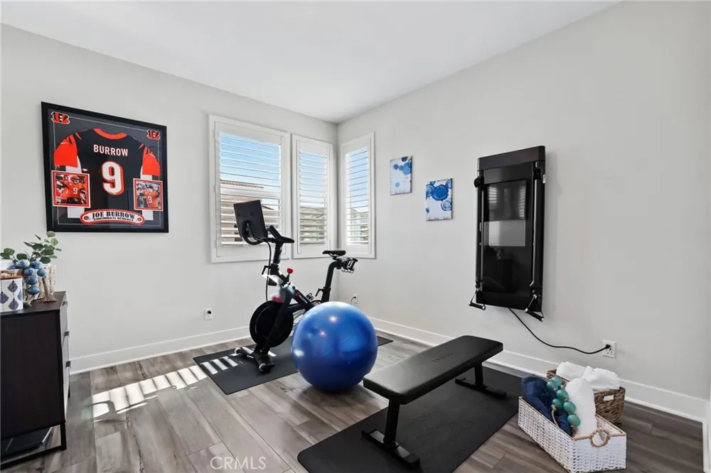 624 Pelion Lake Forest, CA 92630