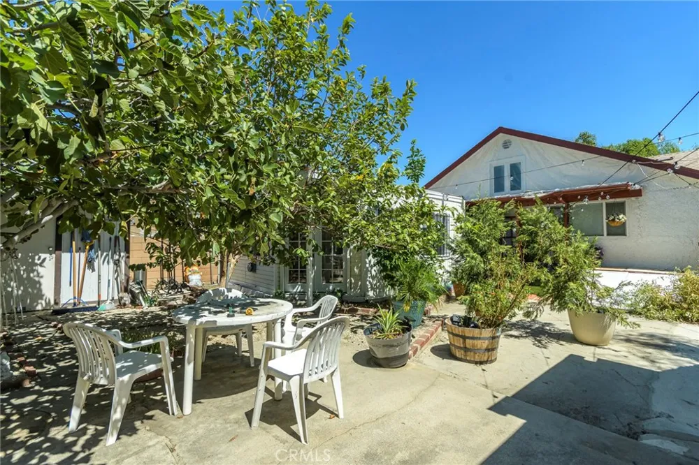 6621 Ben North Hollywood, CA 91606