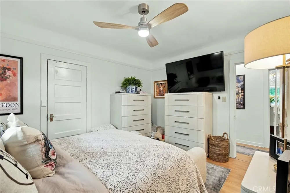 6621 Ben North Hollywood, CA 91606