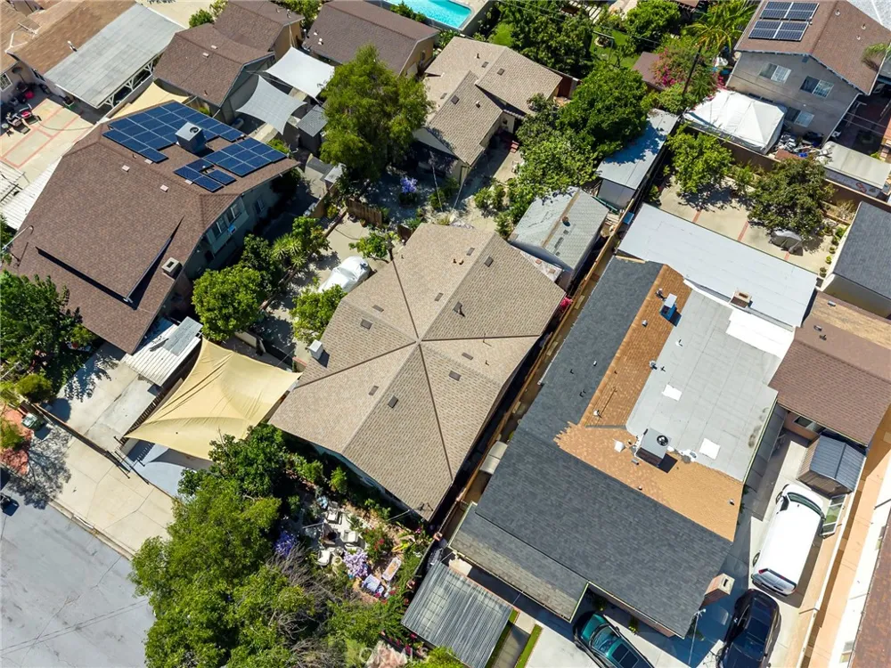 6621 Ben North Hollywood, CA 91606