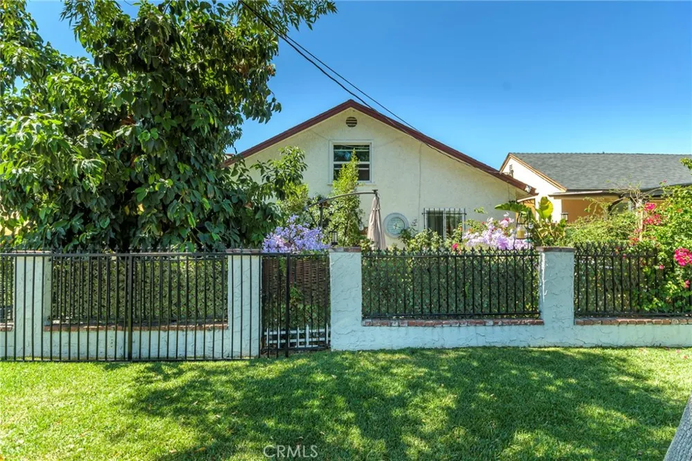 6621 Ben North Hollywood, CA 91606