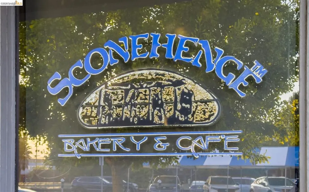 2259 Derby St #Lower Berkeley, CA 94705