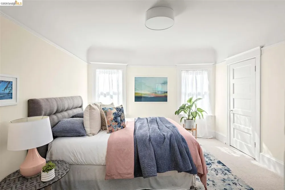 2259 Derby St #Lower Berkeley, CA 94705