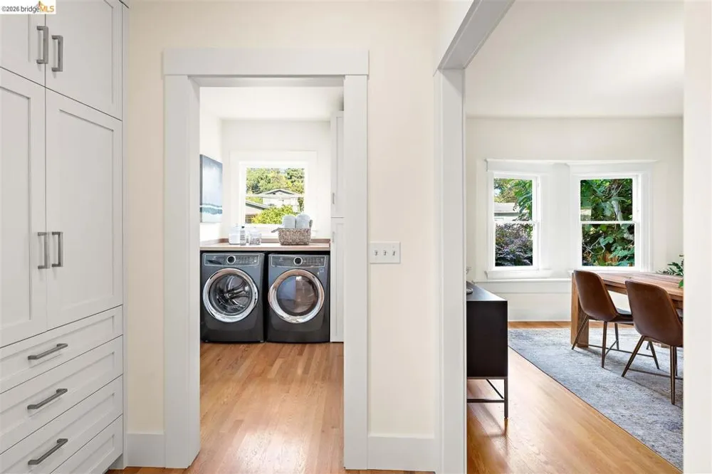 2259 Derby St #Lower Berkeley, CA 94705