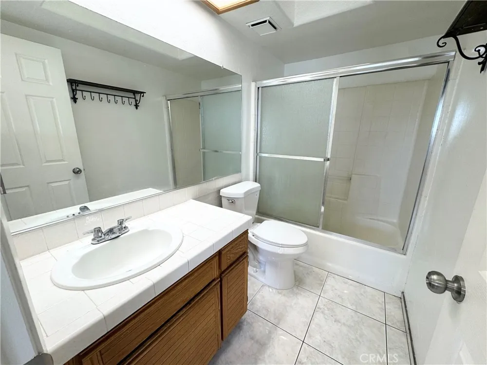 1224 Marble Court Hemet, CA 92543