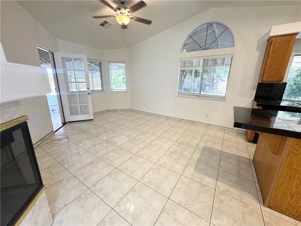 1224 Marble Court Hemet, CA 92543