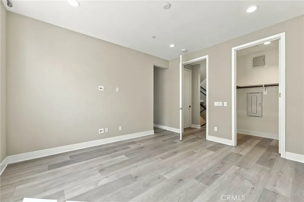 1682 Grandview Costa Mesa, CA 92627