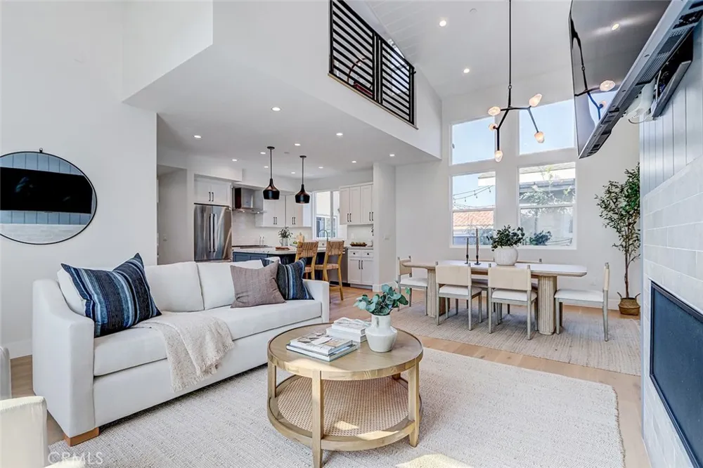 2018 Grant Avenue #B Redondo Beach, CA 90278