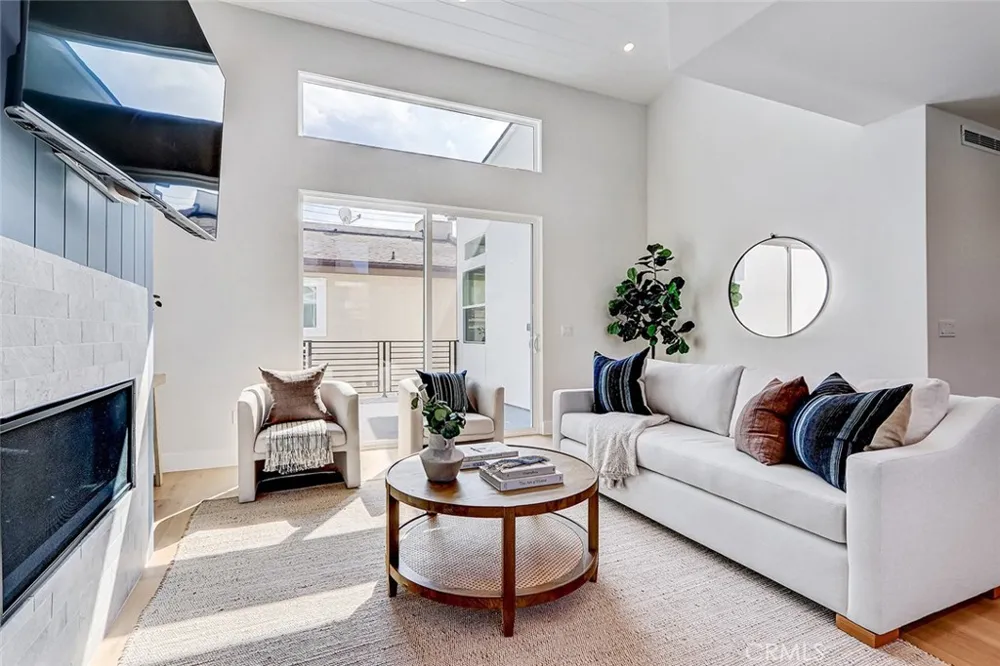 2018 Grant Avenue #B Redondo Beach, CA 90278