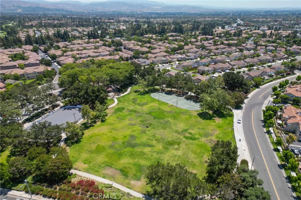 2413 Mira Monte Court Tustin, CA 92782