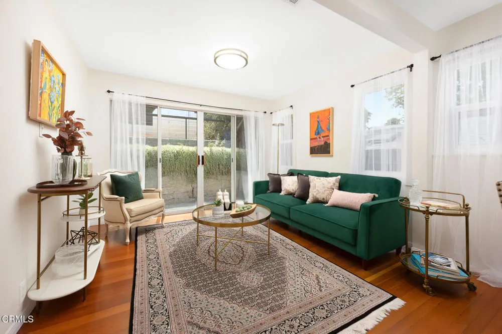 2720 Cunard Street Los Angeles, CA 90065
