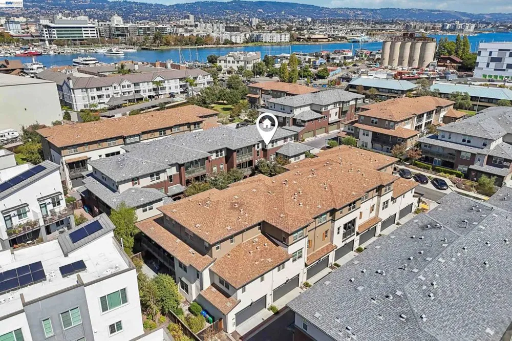 457 Diller Street Alameda, CA 94501