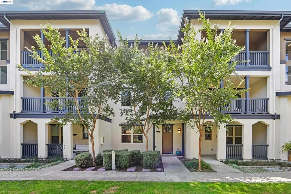 457 Diller Street Alameda, CA 94501