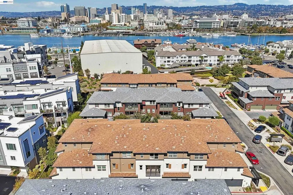 457 Diller Street Alameda, CA 94501