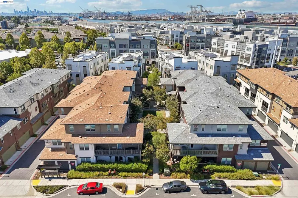 457 Diller Street Alameda, CA 94501