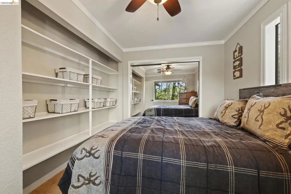 19369 Ferretti Rd Groveland, CA 95321