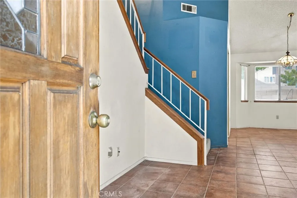 8216 Willowglen Bakersfield, CA 93311
