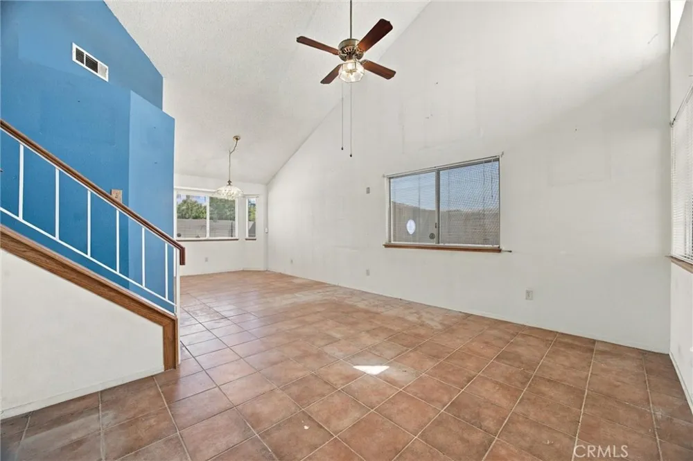 8216 Willowglen Bakersfield, CA 93311