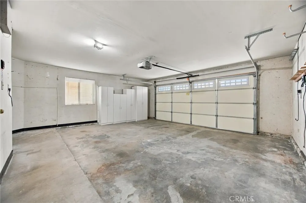 8216 Willowglen Bakersfield, CA 93311